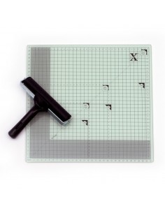 TABLA DE CORTE DE VIDRIO 30 X 30 CM. + RODILLO XCUT- XCUT-ARTWAY