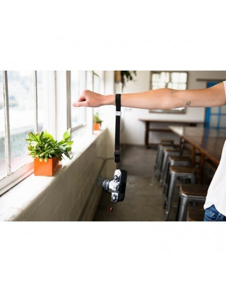 MUÑEQUERA PEAK DESIGN CUFF V2 NEGRO - CFBL3